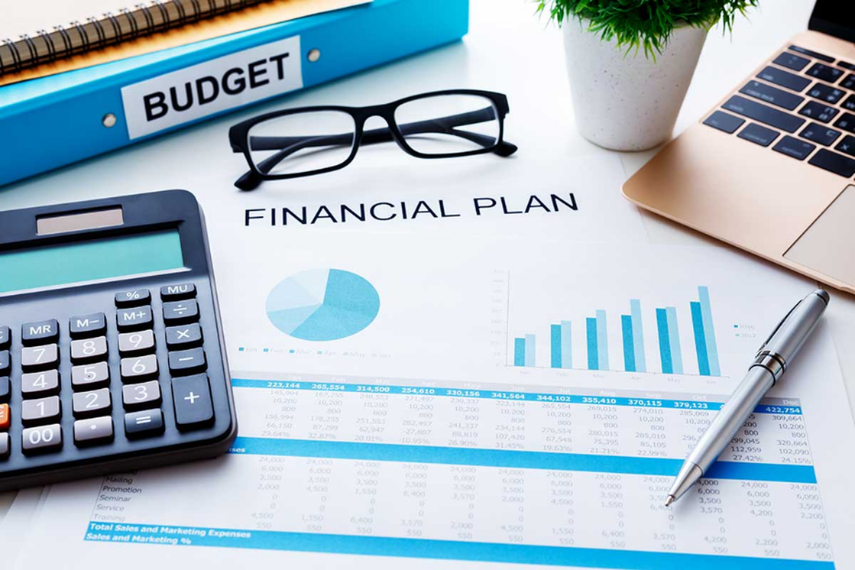 How to Build a Simple Financial Plan