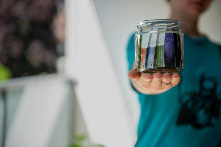 High-Yield vs Regular Savings: Where the Gap Actually Is